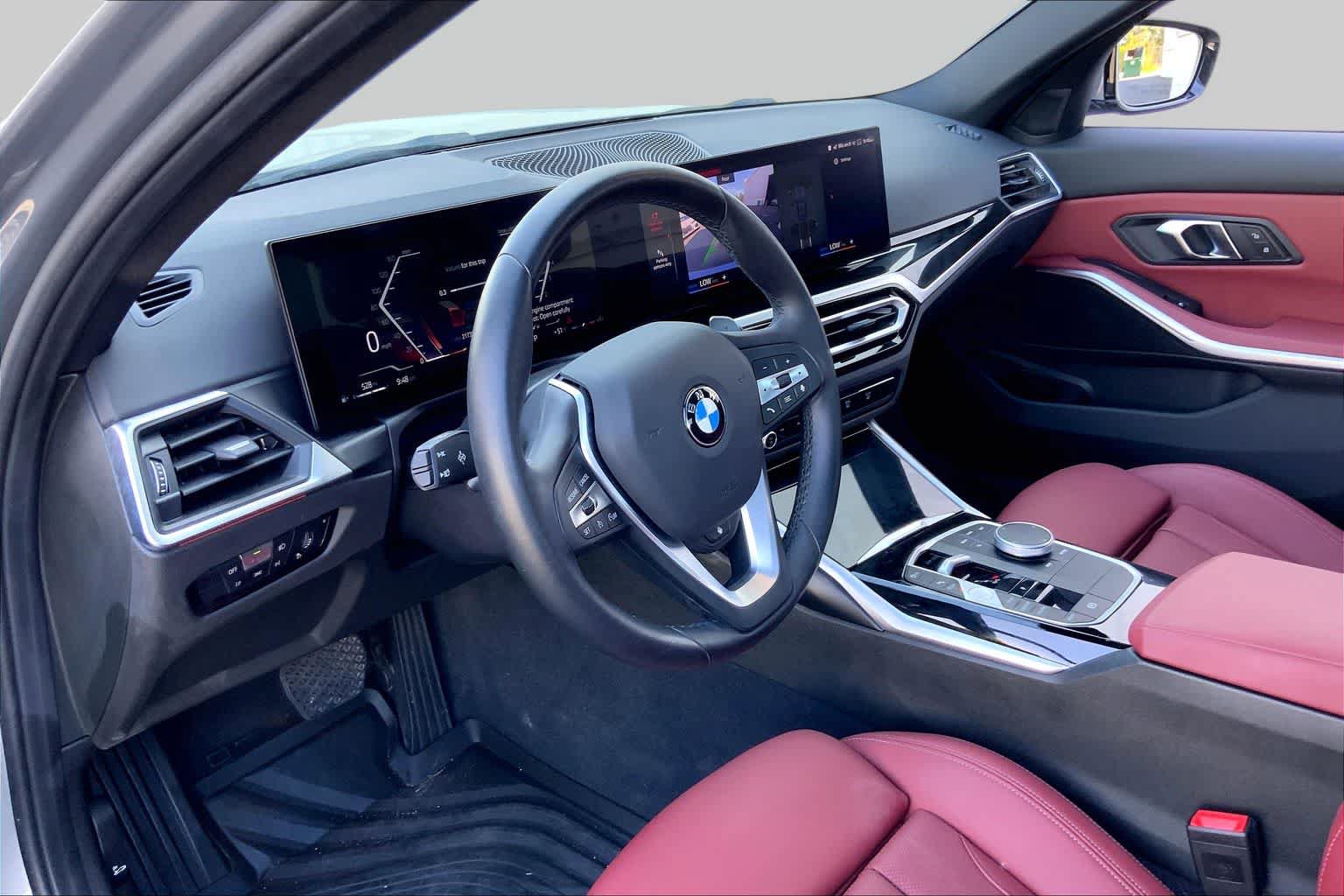 Used 2024 BMW 330i xDrive Sedan w/ Convenience Package AWD/4WD image 17