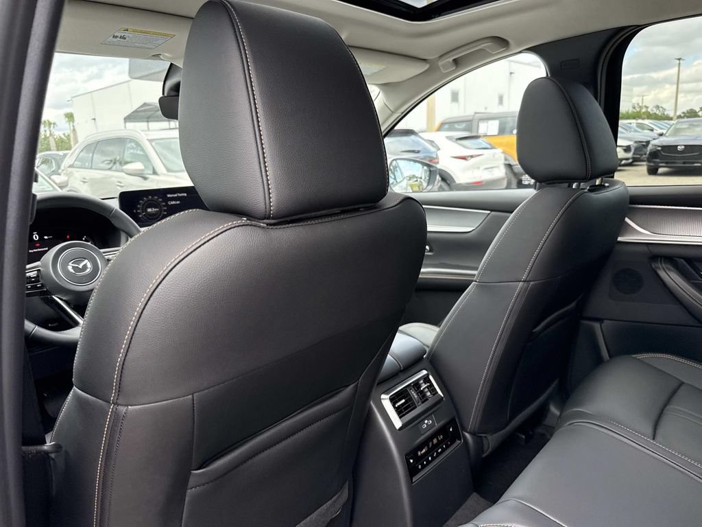 New 2026 MAZDA CX-90 Plug-In Hybrid w/ Preferred AWD/4WD image 14