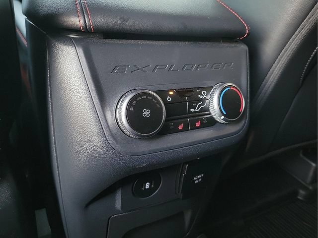 Used 2025 Ford Explorer ST RWD image 13