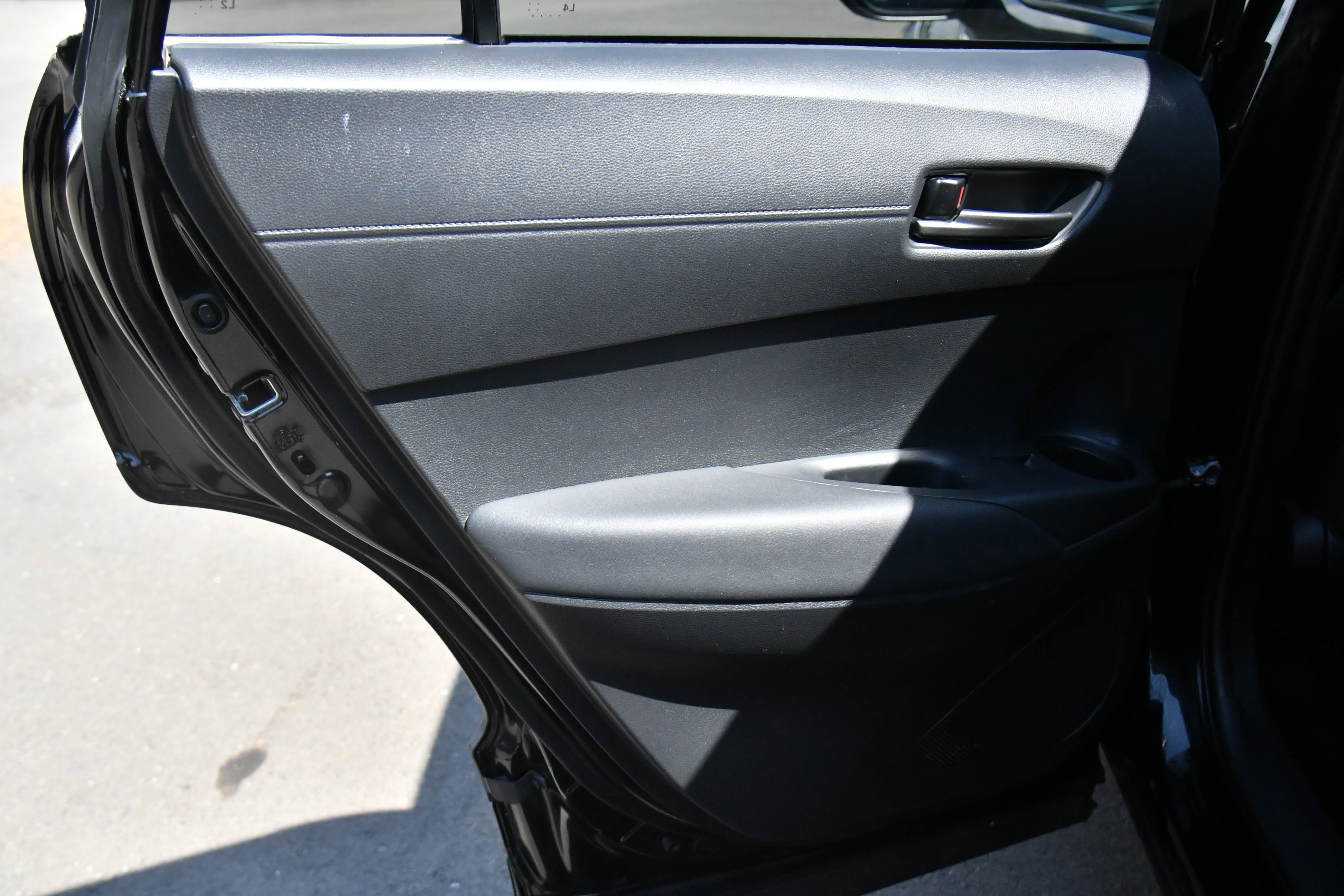 Used 2023 Toyota Corolla Cross LE image 36