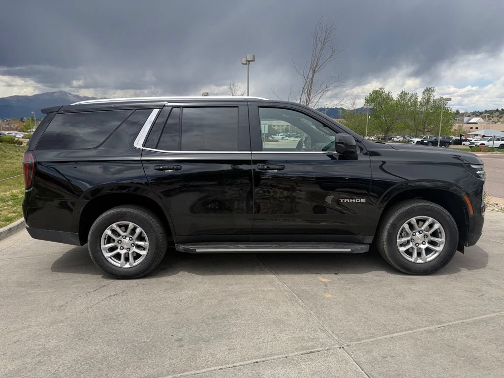 Used 2025 Chevrolet Tahoe LT AWD/4WD image 11