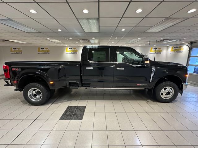 New 2026 Ford F350 Lariat AWD/4WD image 3