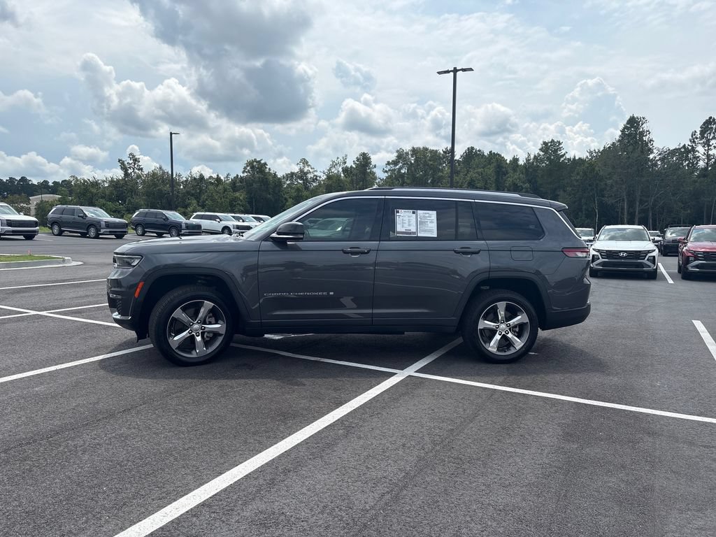 Used 2022 Jeep Grand Cherokee L Limited AWD/4WD image 26