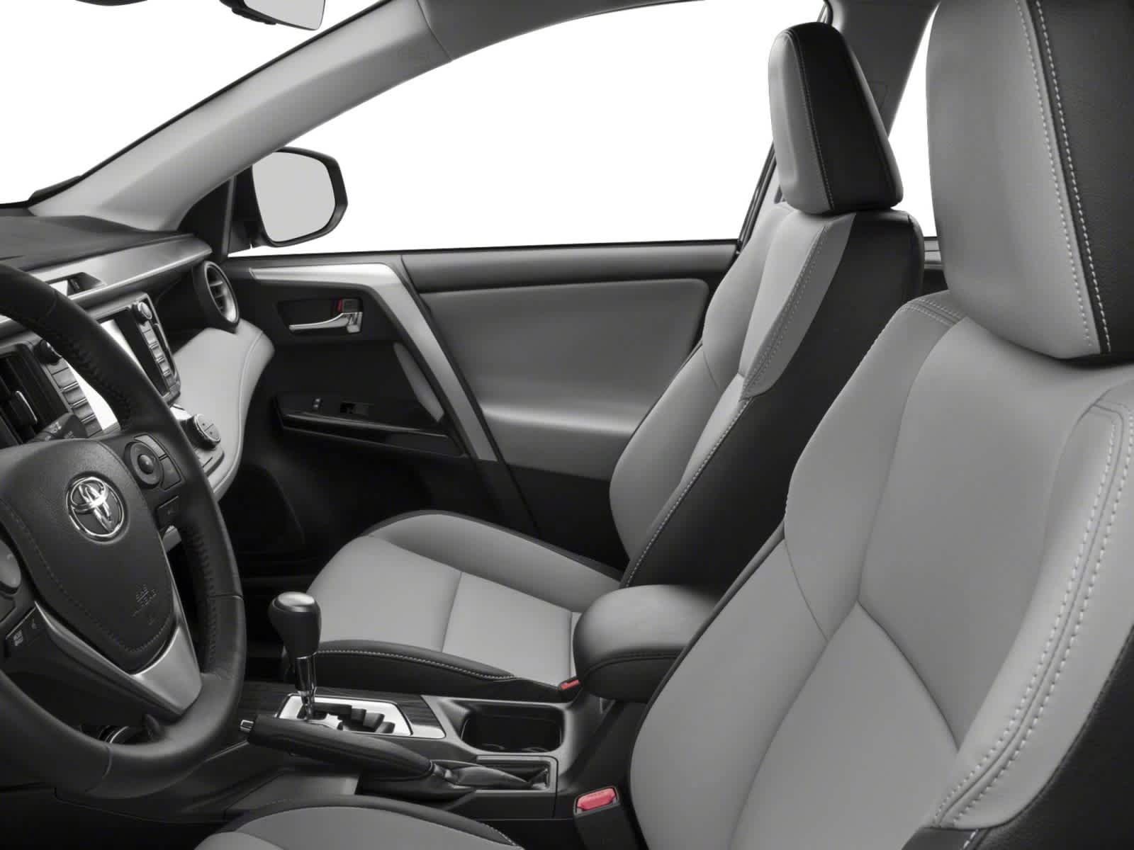 Used 2018 Toyota RAV4 SE w/ Advanced Technology Package FWD image 6