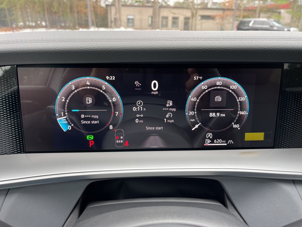 New 2026 Volkswagen Tiguan SE R-Line AWD/4WD image 7