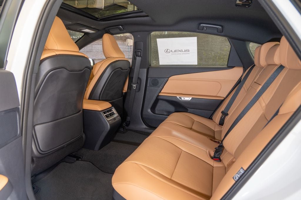 New 2026 Lexus ES 350h w/ Convenience Package FWD image 19