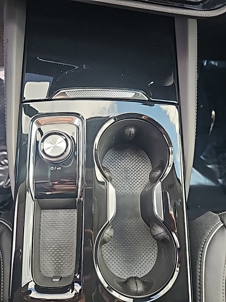 New 2025 Buick Envision Avenir image 26