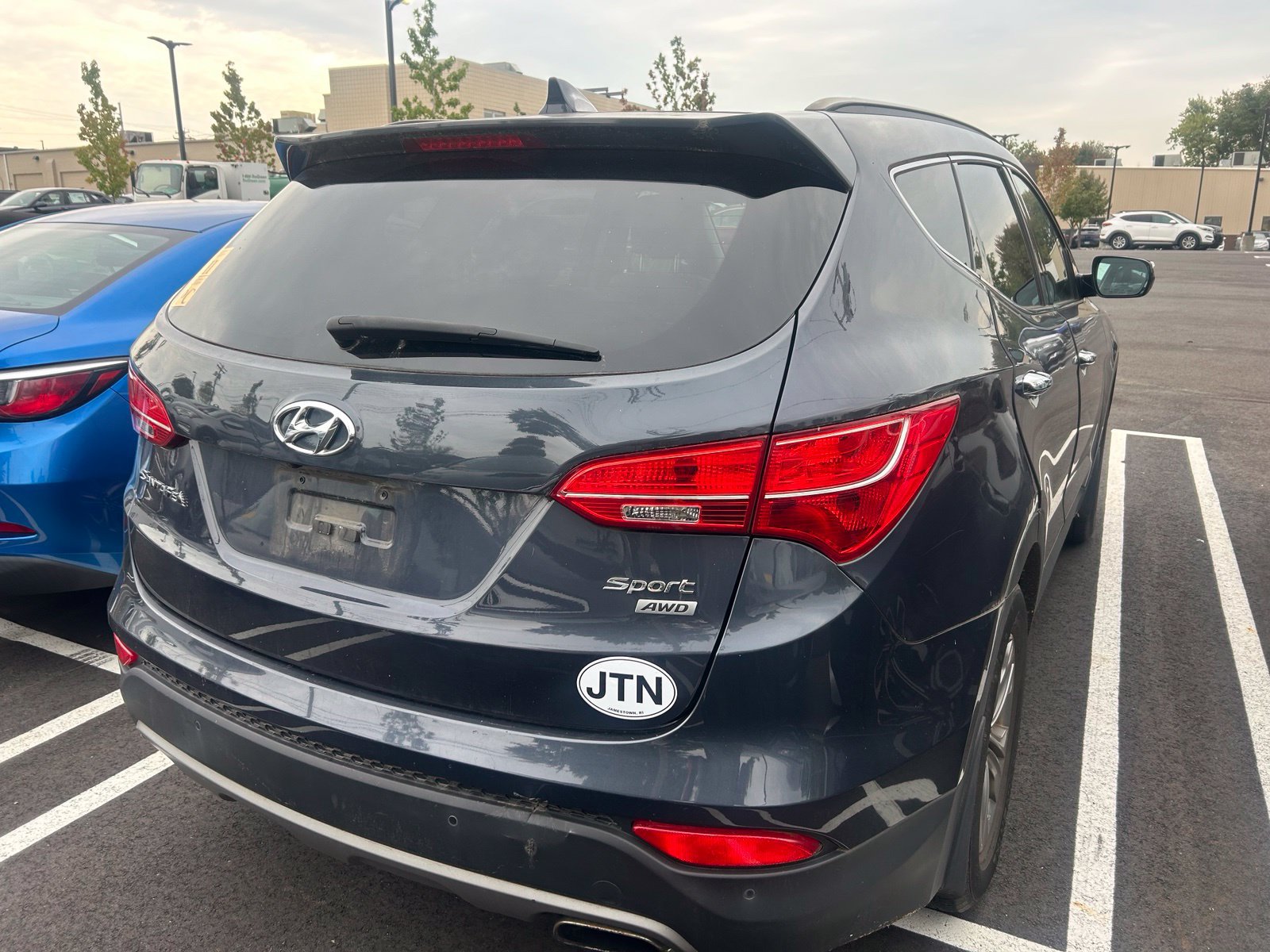 Used 2015 Hyundai Santa Fe Sport w/ Option Group 04 AWD/4WD image 4