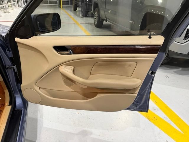 Used 2005 BMW 325xi Sedan AWD/4WD image 34