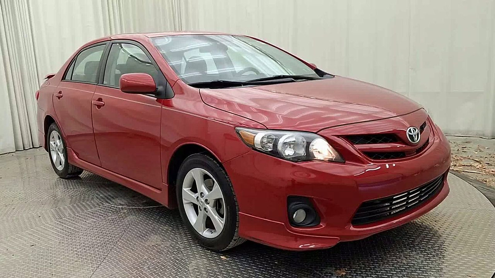 Used 2012 Toyota Corolla S image 5