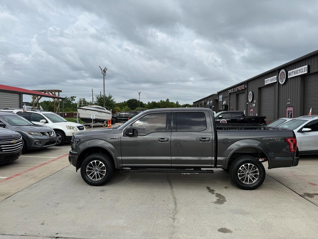Used 2018 Ford F150 XLT w/ Equipment Group 302A Luxury image 15