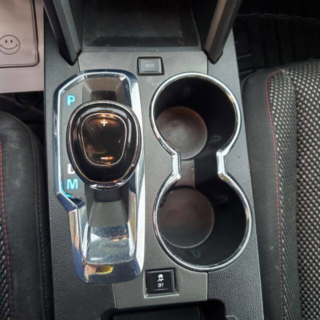 Used 2017 Chevrolet Equinox LT w/ Convenience Package image 29