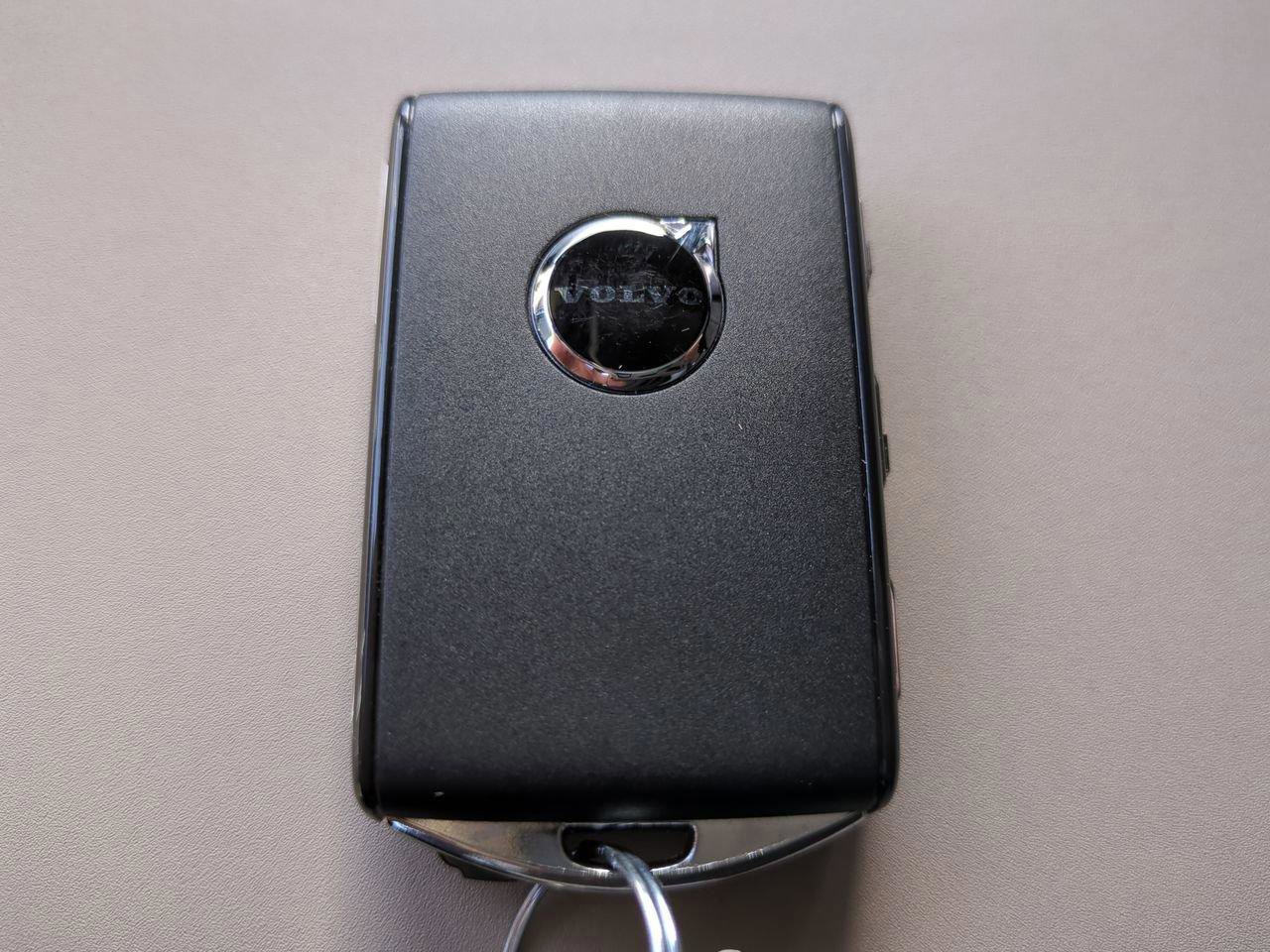 New 2026 Volvo XC90 T8 Ultra image 28