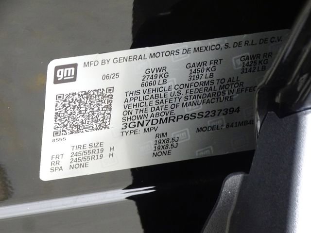 Used 2025 Chevrolet Equinox EV LT image 19