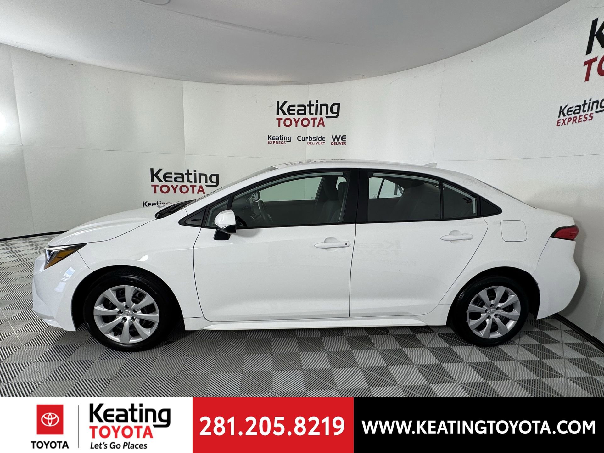 Used 2024 Toyota Corolla LE image 8