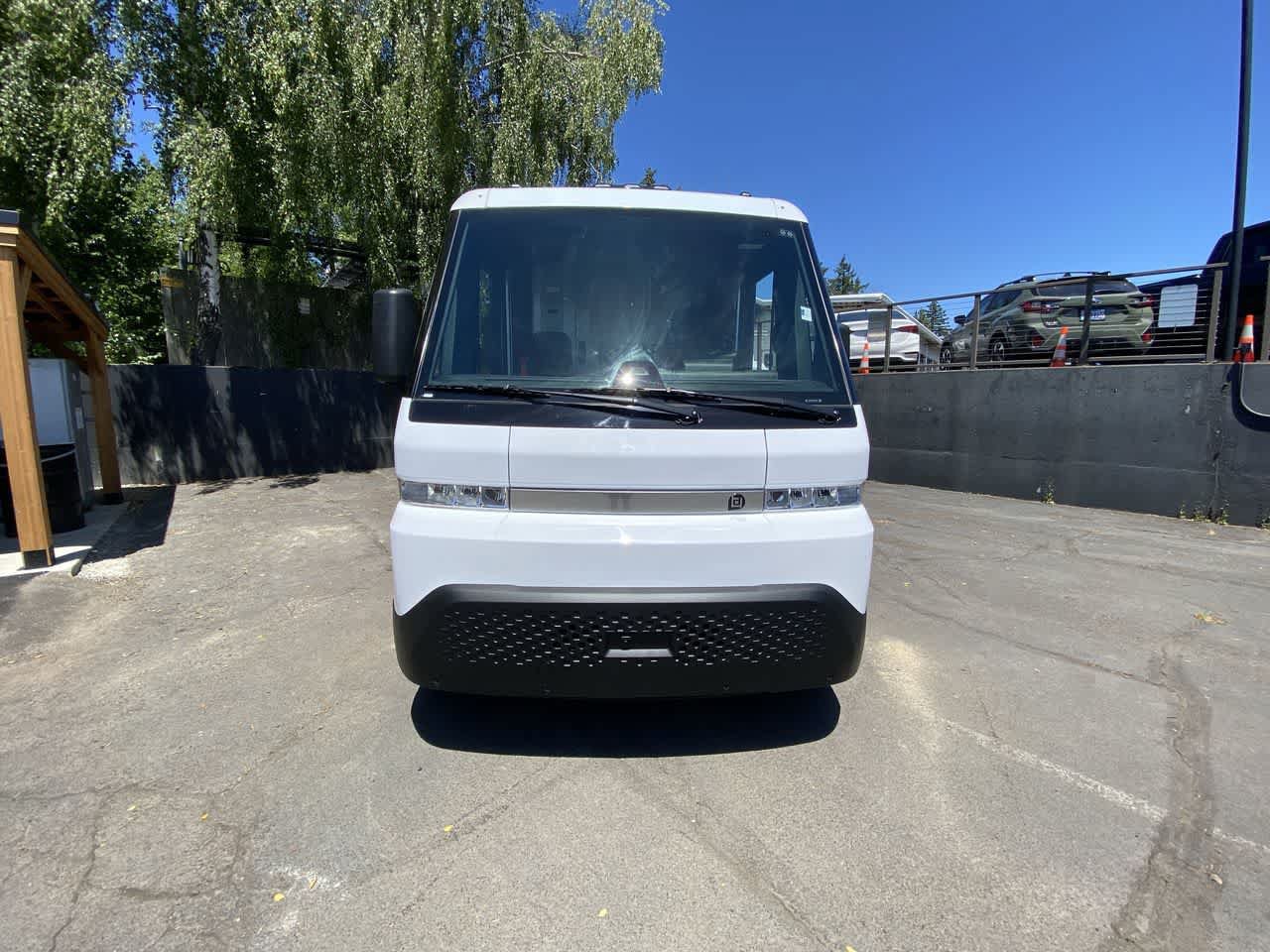 Used 2023 Chevrolet Brightdrop 600 w/ Active Safety Package 2 AWD/4WD image 9