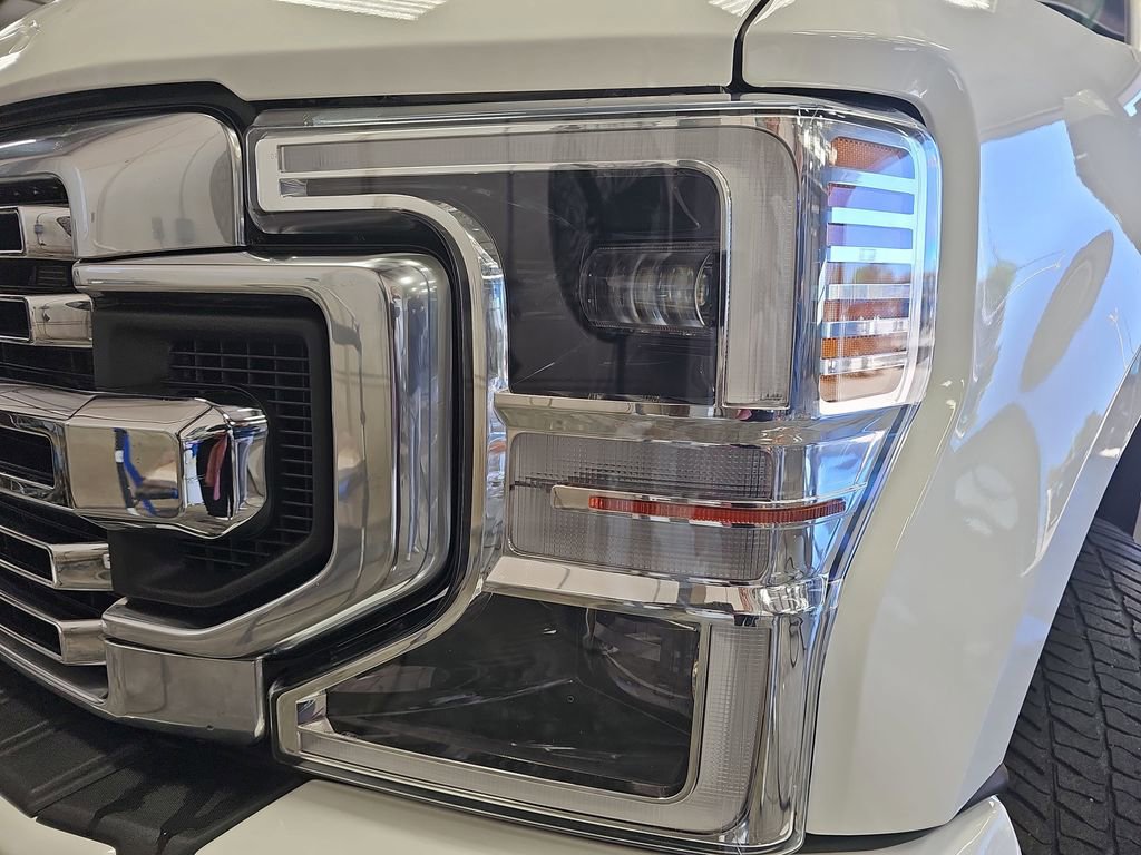 Used 2022 Ford F250 Limited w/ FX4 Off-Road Package image 31