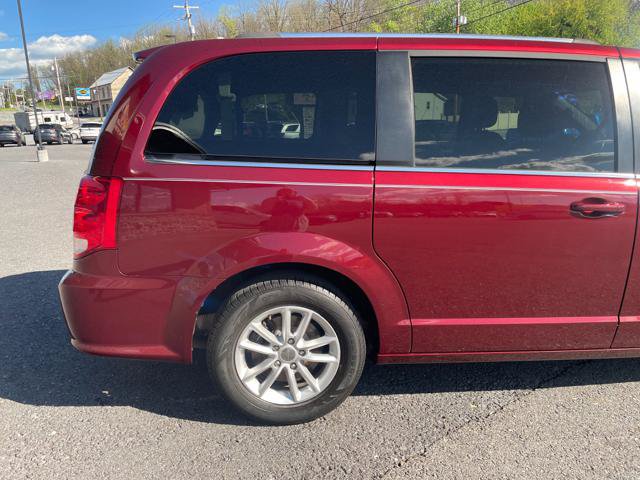 Used 2019 Dodge Grand Caravan SXT FWD image 7