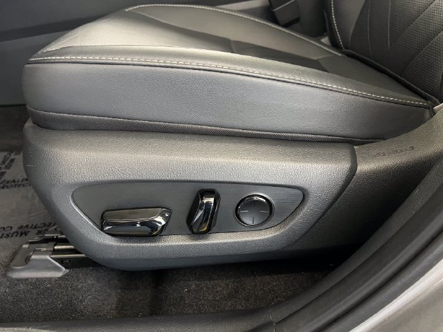 Used 2025 Lexus NX 450h+ AWD w/ Accessory Package (2T) image 31