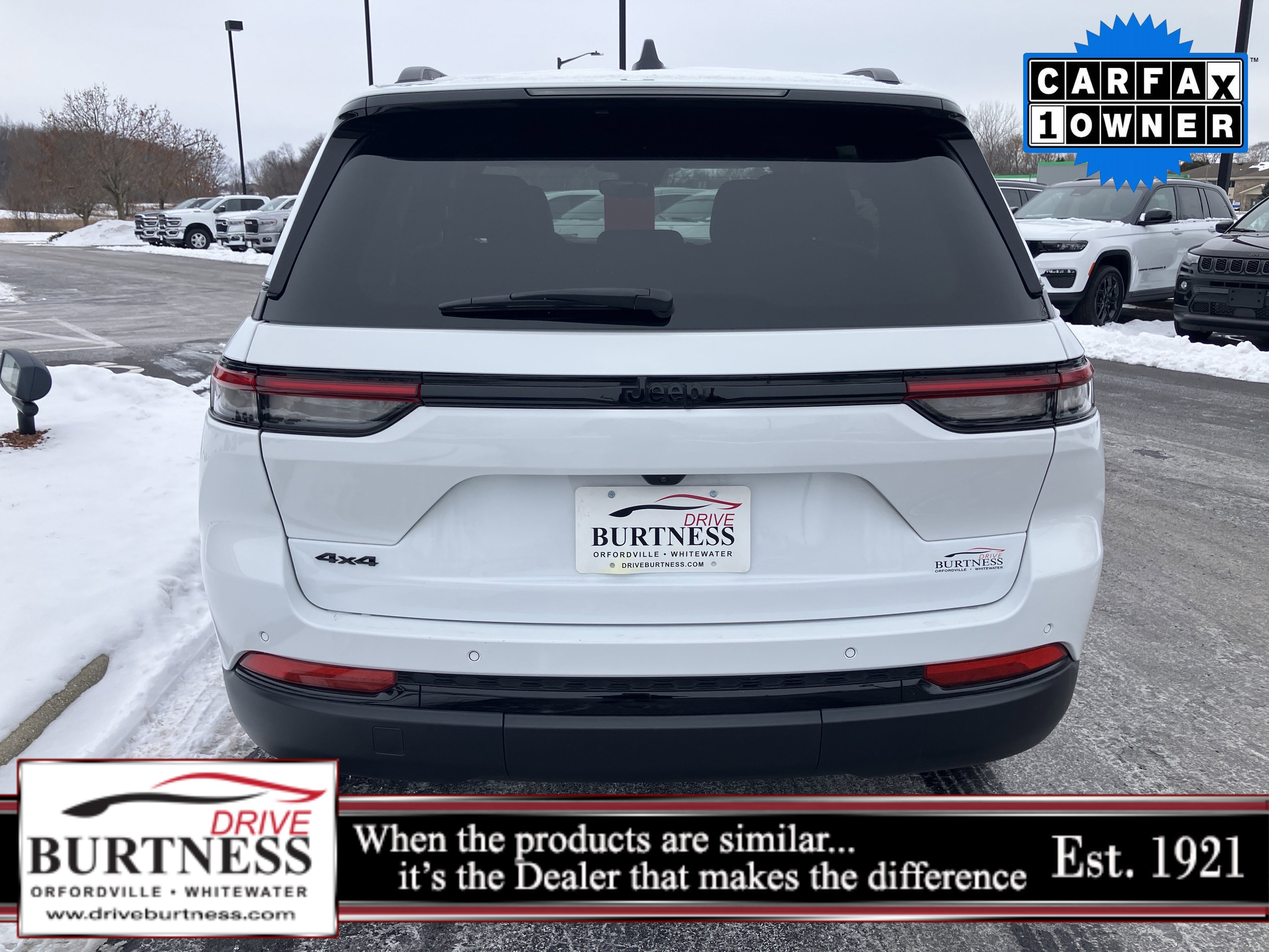 Used 2024 Jeep Grand Cherokee Altitude image 19