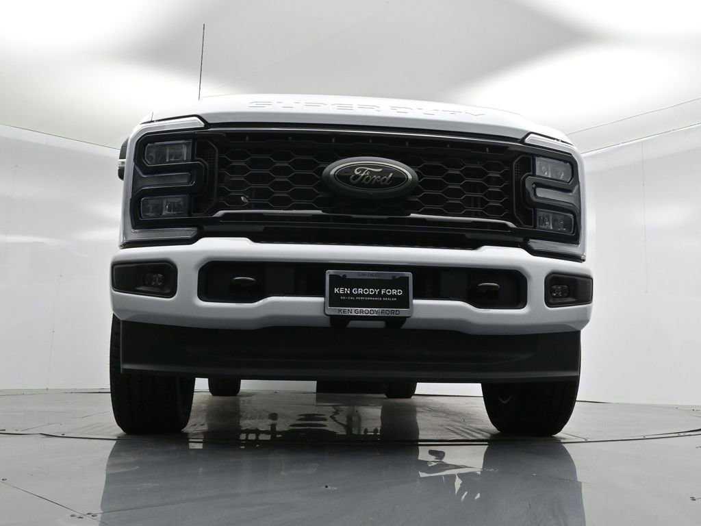 New 2026 Ford F250 XLT w/ XLT Premium Package image 44