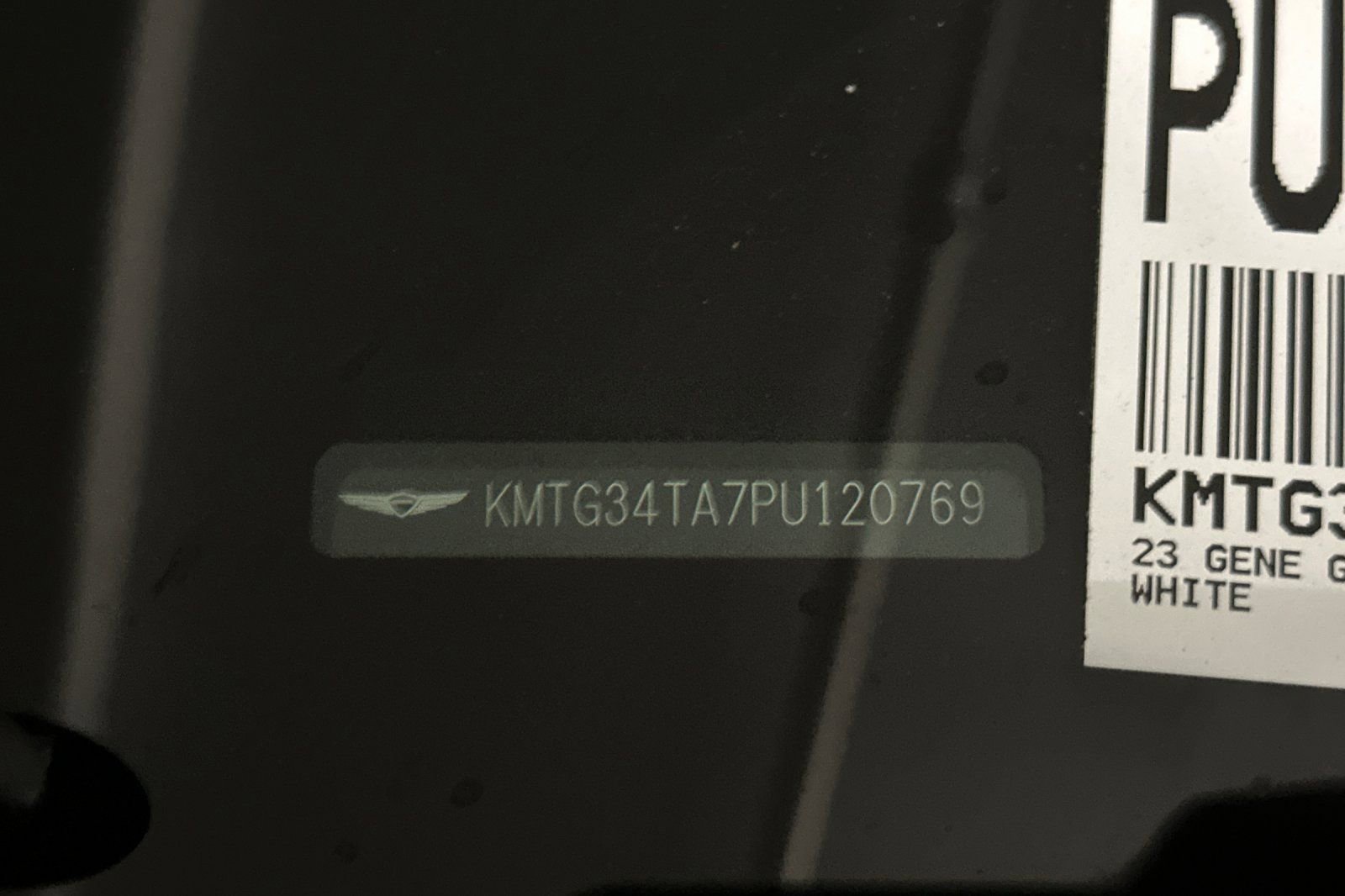 Used 2023 Genesis G70 2.0T w/ Sport Prestige Package image 3