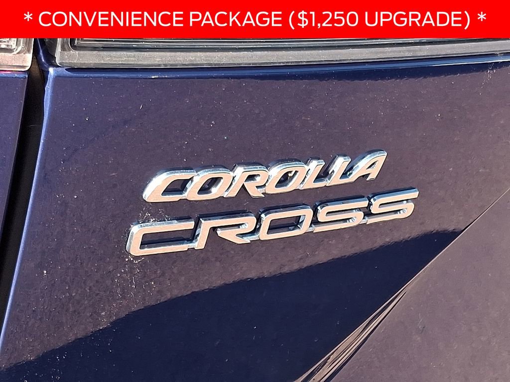 Used 2024 Toyota Corolla Cross XLE w/ Convenience Package AWD/4WD image 30