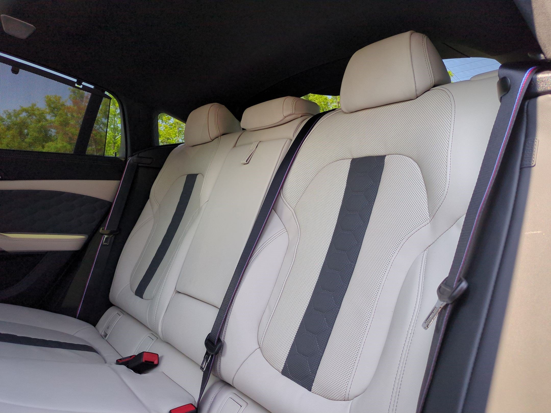 New 2027 BMW X6 M Competition w/ Executive Package AWD/4WD image 34