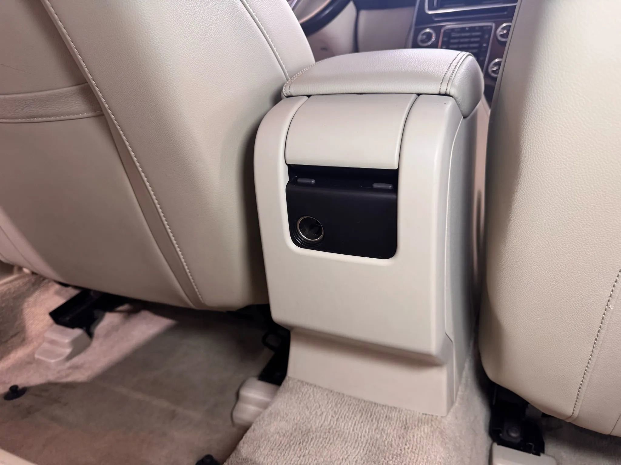 Used 2015 Volvo S60 T5 Premier image 17