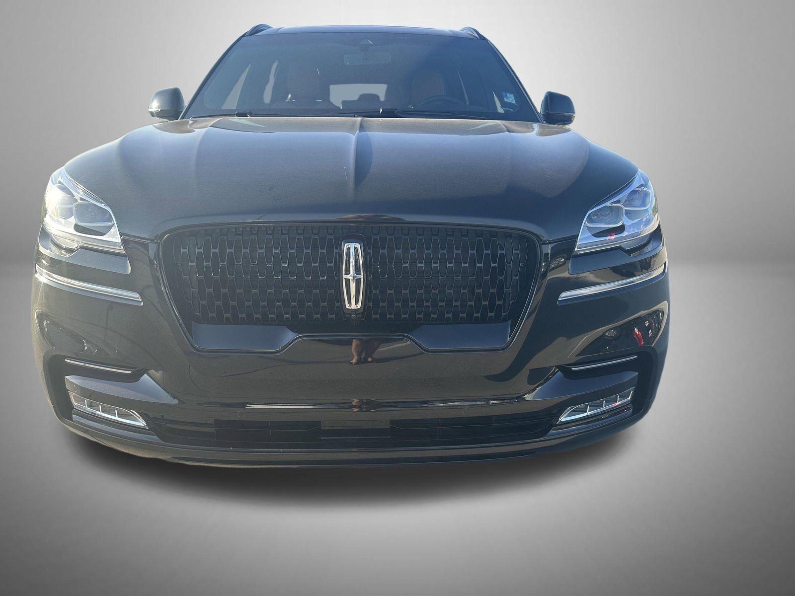 Used 2024 Lincoln Aviator Black Label w/ Jet Package AWD/4WD image 3