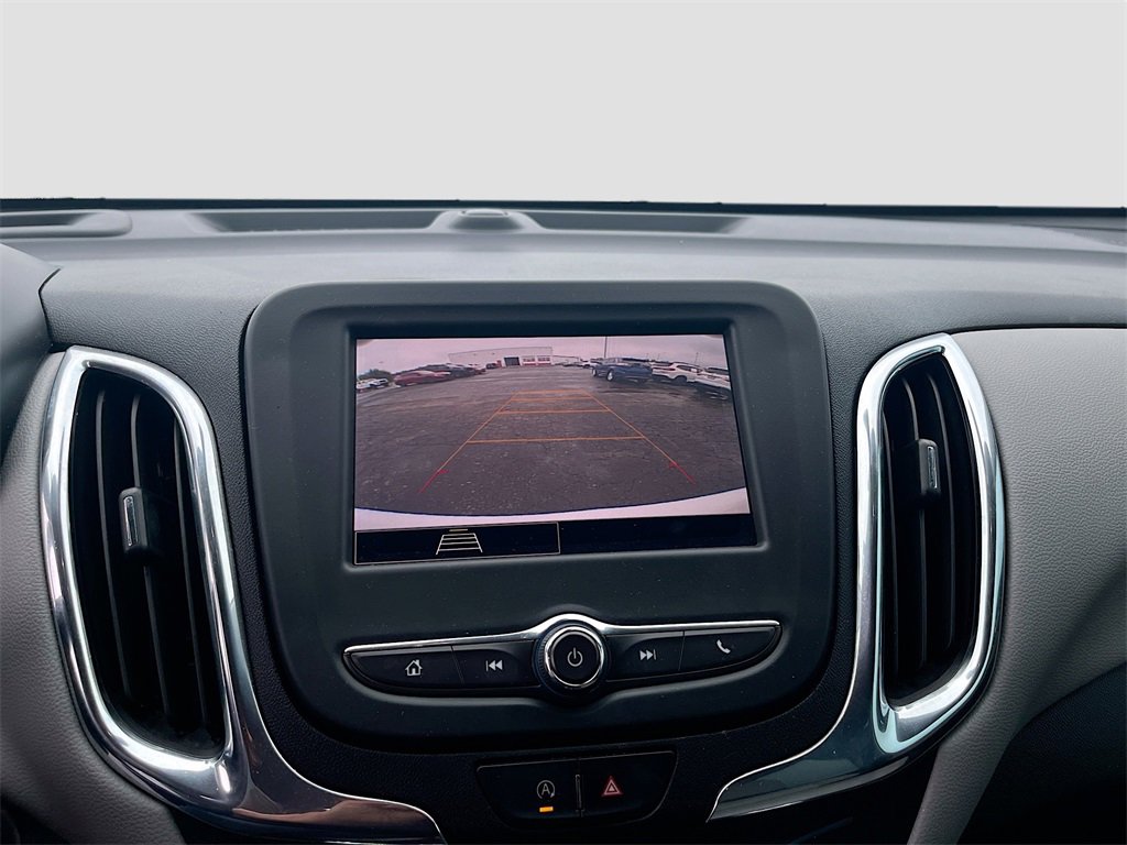 Used 2022 Chevrolet Equinox LS w/ LS Convenience Package image 14