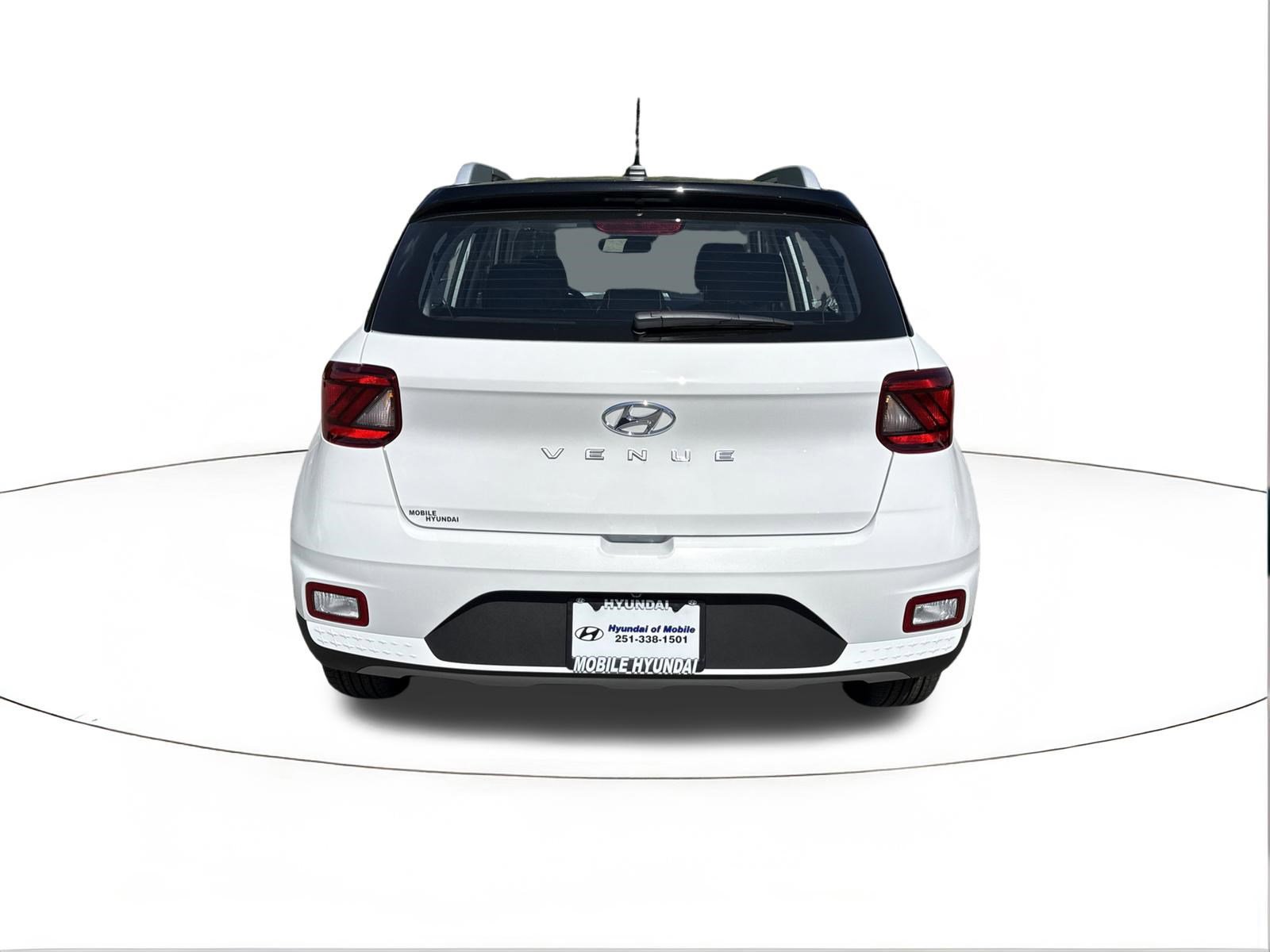 New 2026 Hyundai Venue SEL image 4