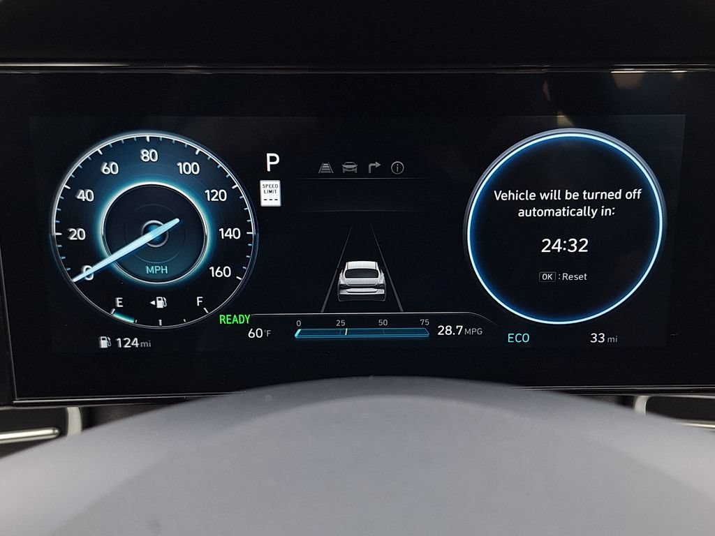 New 2026 Hyundai Elantra Limited FWD image 18