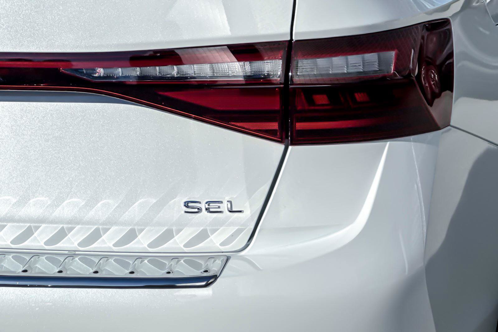 New 2026 Volkswagen Jetta SEL FWD image 24