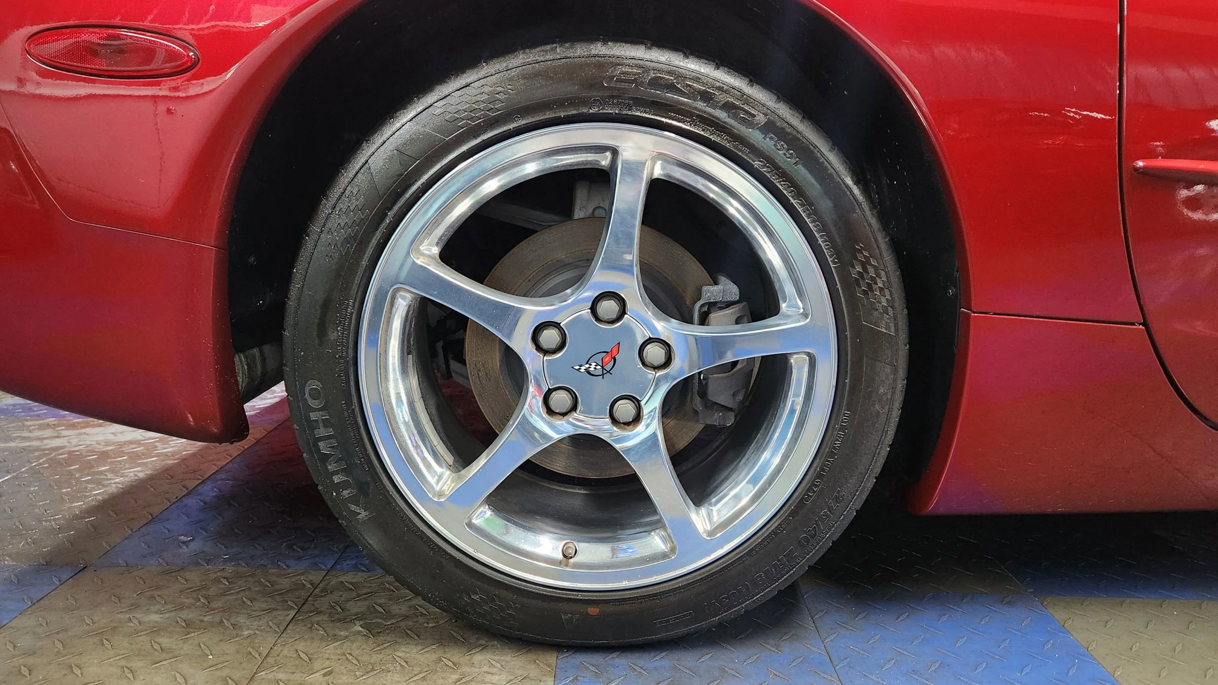 Used 2000 Chevrolet Corvette Coupe w/ Performance Handling Pkg image 59