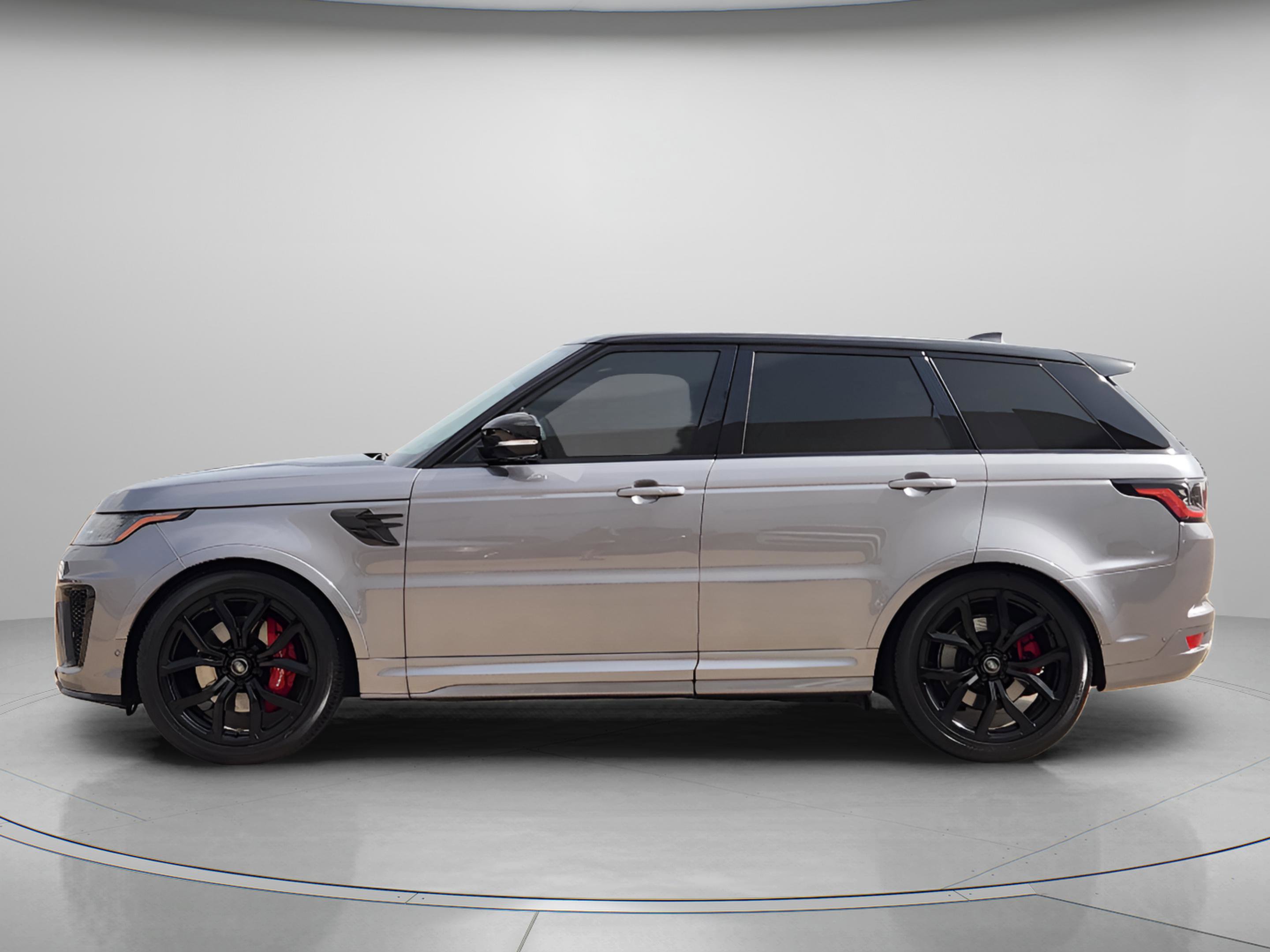 Used 2022 Land Rover Range Rover Sport SVR AWD/4WD image 2