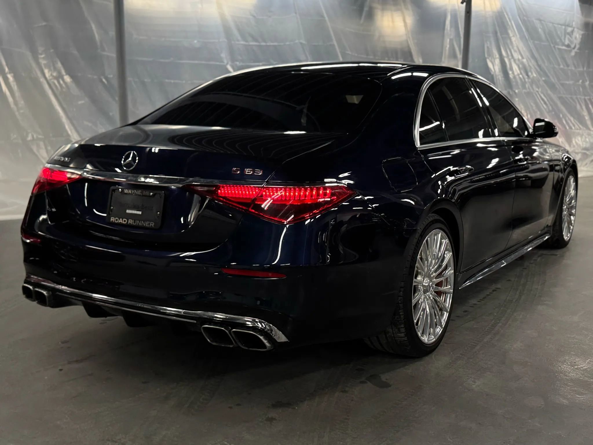 Used 2024 Mercedes-Benz S 63 AMG S image 5