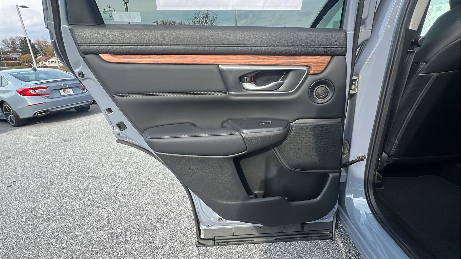 Used 2021 Honda CR-V EX-L image 17