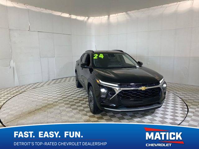 Used 2024 Chevrolet Trax LT w/ Driver Confidence Package FWD image 1