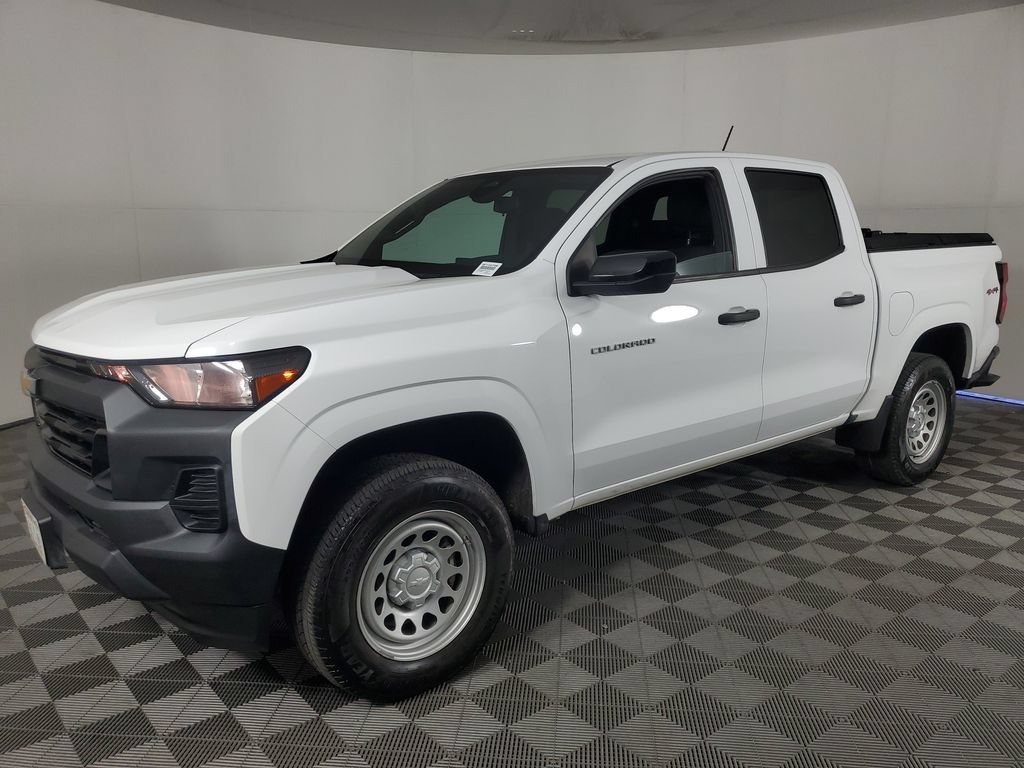 Certified 2024 Chevrolet Colorado W/T w/ Advanced Trailering Package AWD/4WD image 8