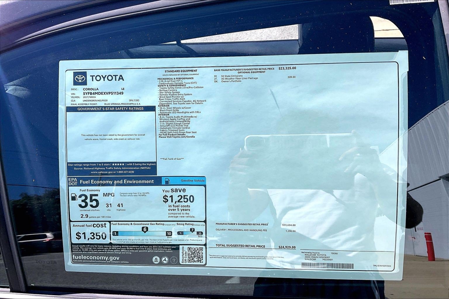 New 2027 Toyota Corolla LE FWD image 18