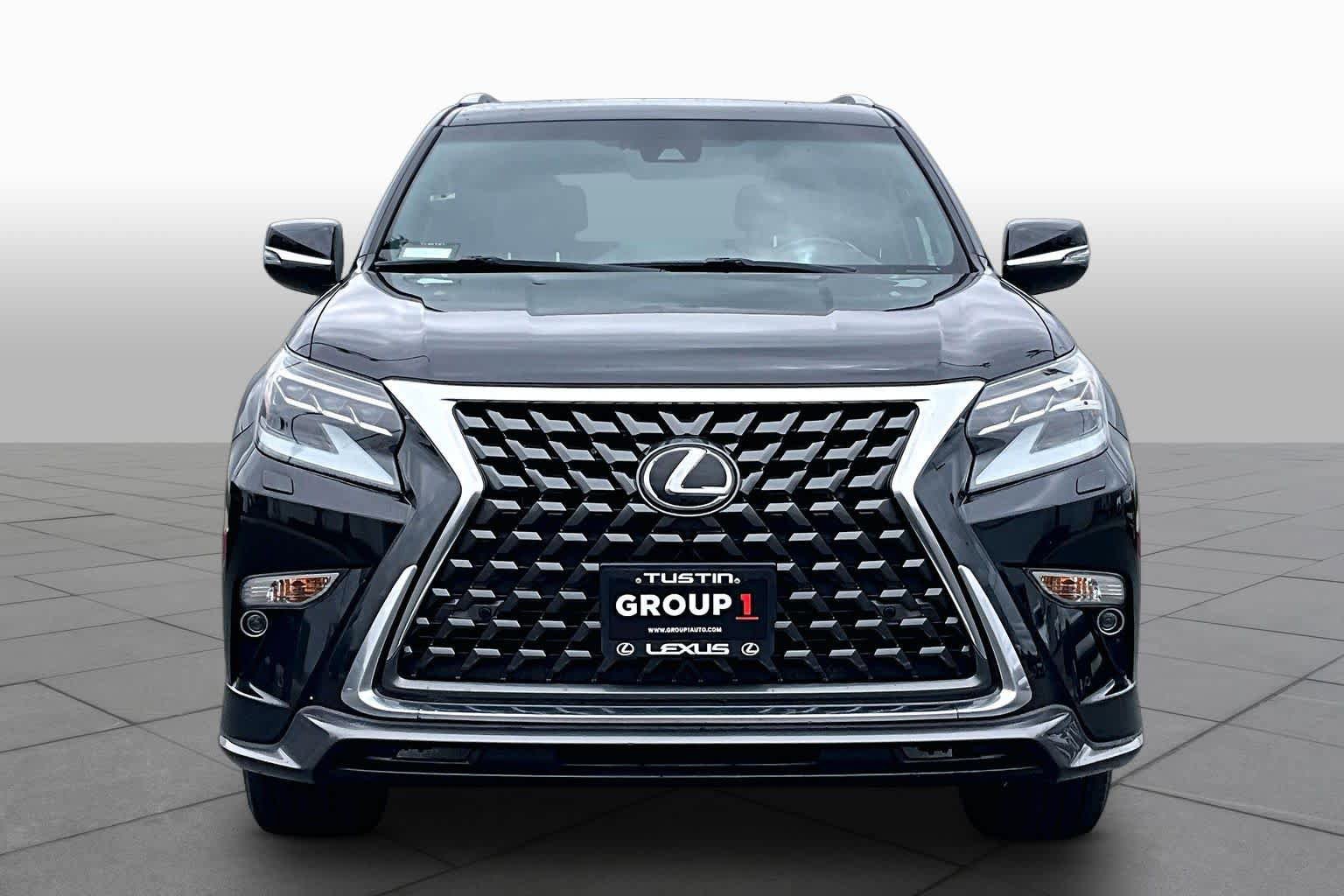Used 2022 Lexus GX 460 Premium w/ Accessory Package AWD/4WD image 4
