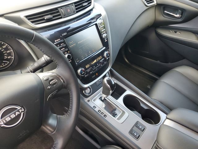 Certified 2024 Nissan Murano SV w/ SV Midnight Edition Package image 23