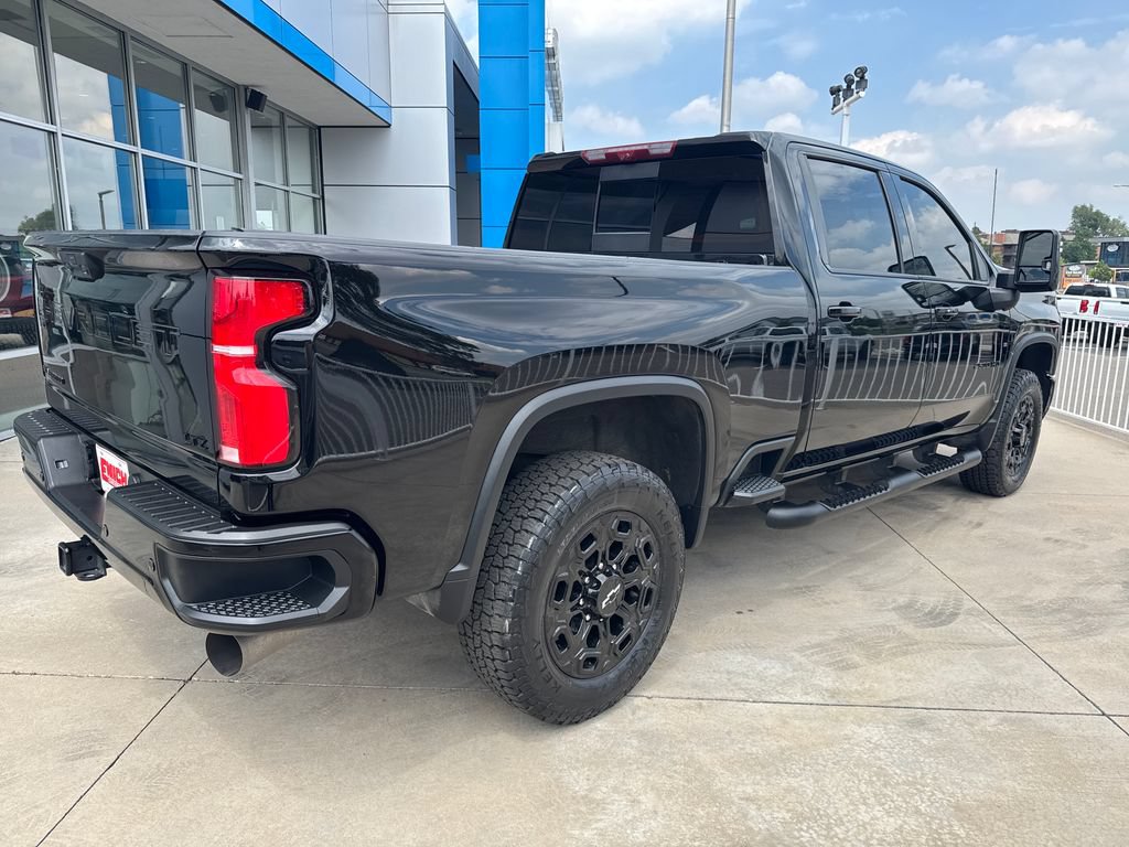 Used 2024 Chevrolet Silverado 2500 LTZ w/ LTZ Plus Package AWD/4WD image 5