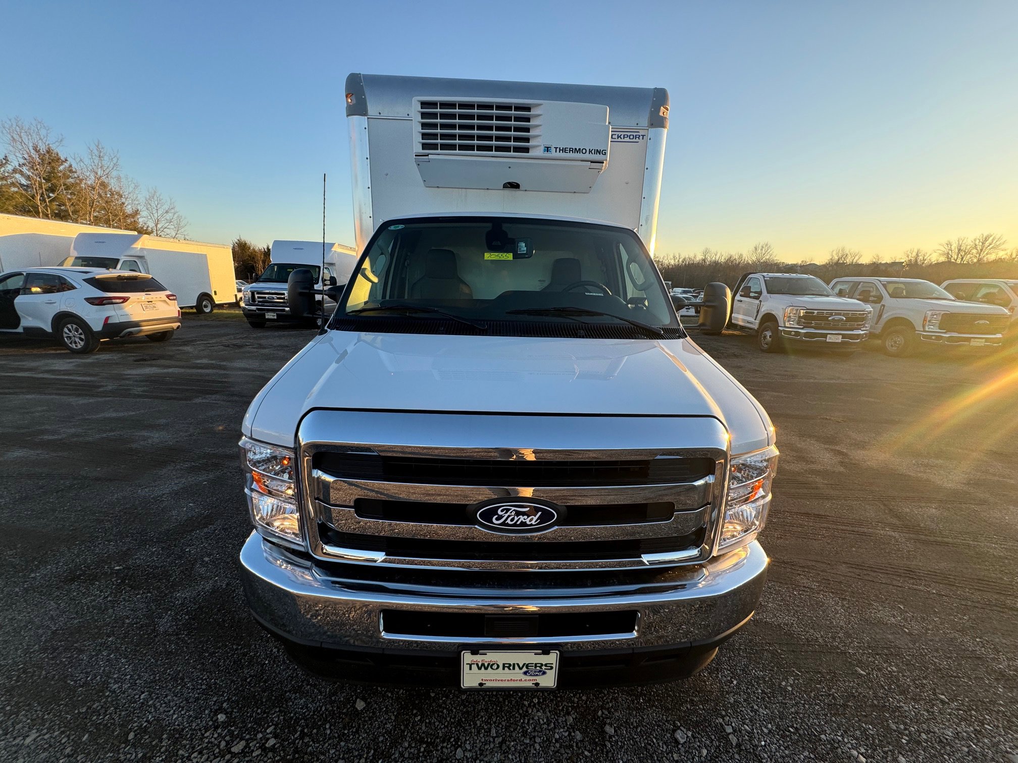 New 2026 Ford E-450 and Econoline 450 Super Duty w/ Power Equipment Group RWD image 4