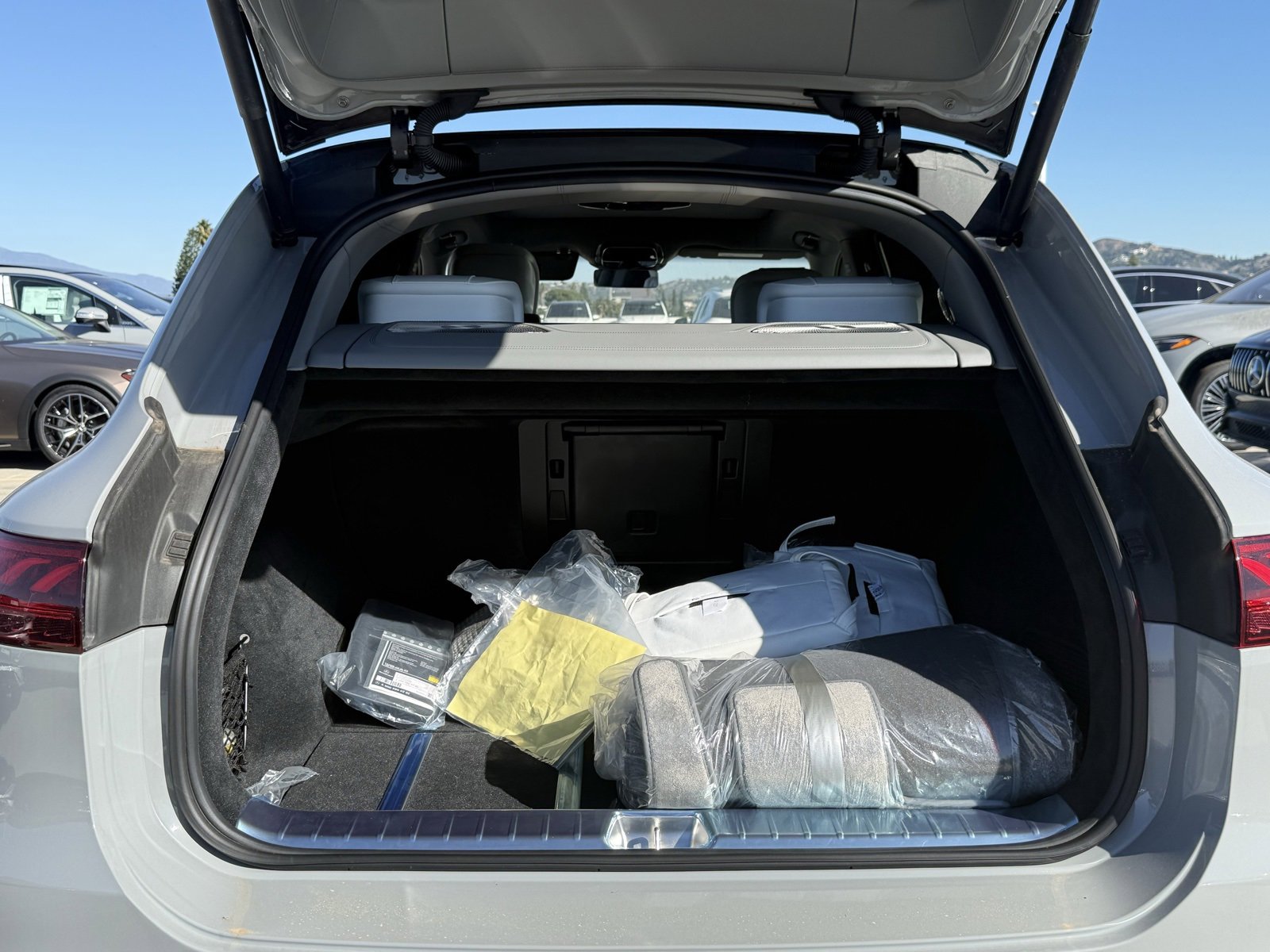 New 2025 Mercedes-Benz Maybach EQS 680 4MATIC image 12