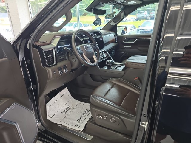 Certified 2025 GMC Sierra 1500 Denali w/ Denali Reserve Package AWD/4WD image 14