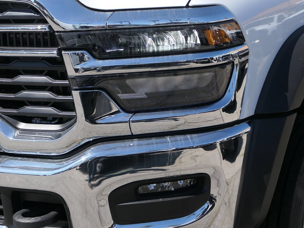 New 2026 RAM 5500 Tradesman w/ Chrome Appearance Group RWD image 9