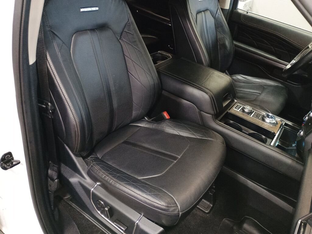Used 2020 Ford Expedition Platinum image 26