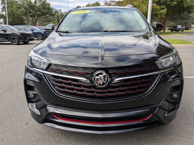 Used 2021 Buick Encore GX Select w/ Sport Touring Package image 3